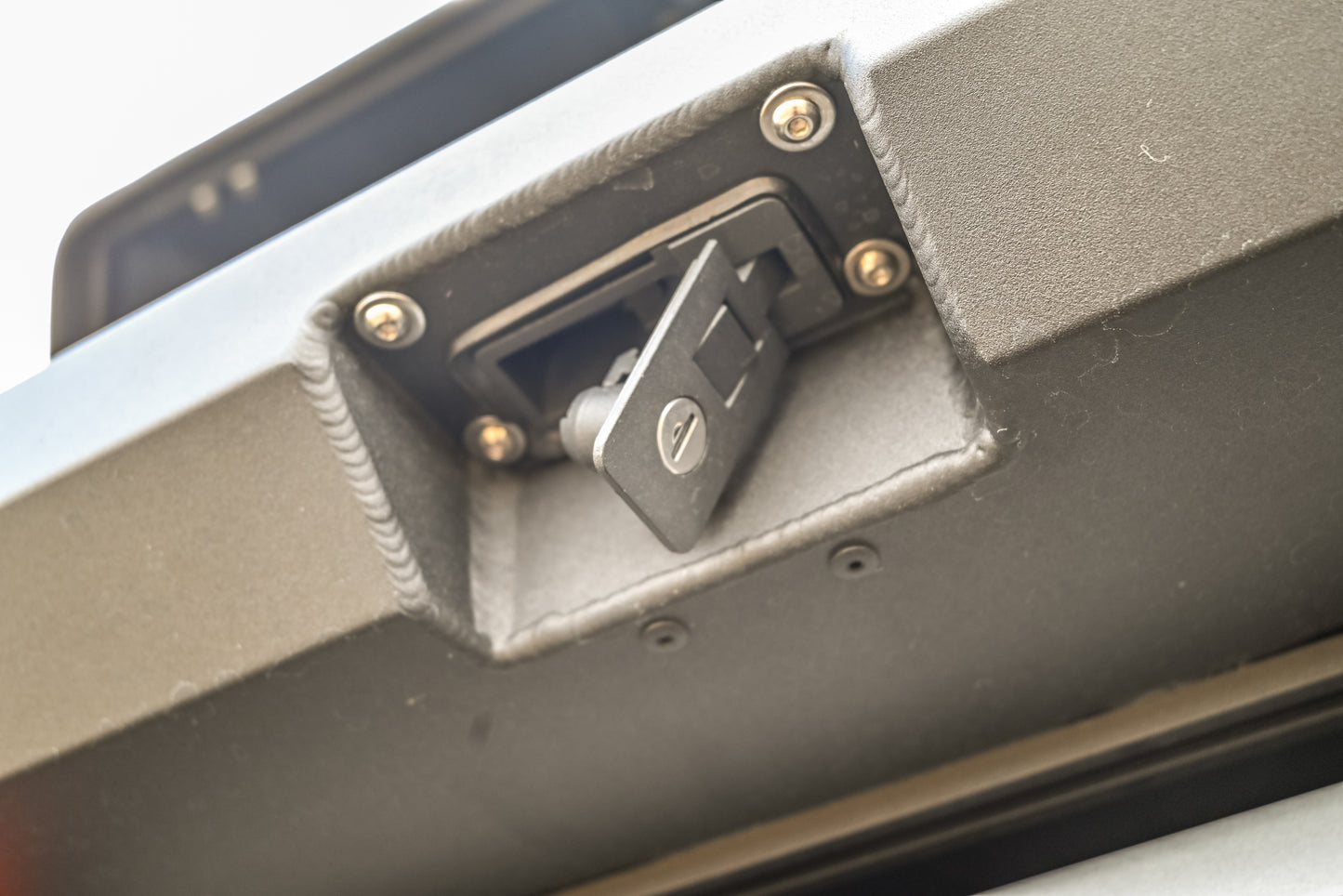 Dachbox Slimline 182L