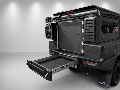 AluBlack Flatbed mit Stauboxen