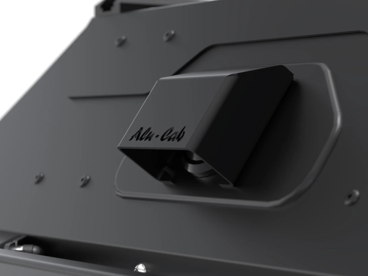 ModCAP Camper Ready to Start - Land Cruiser