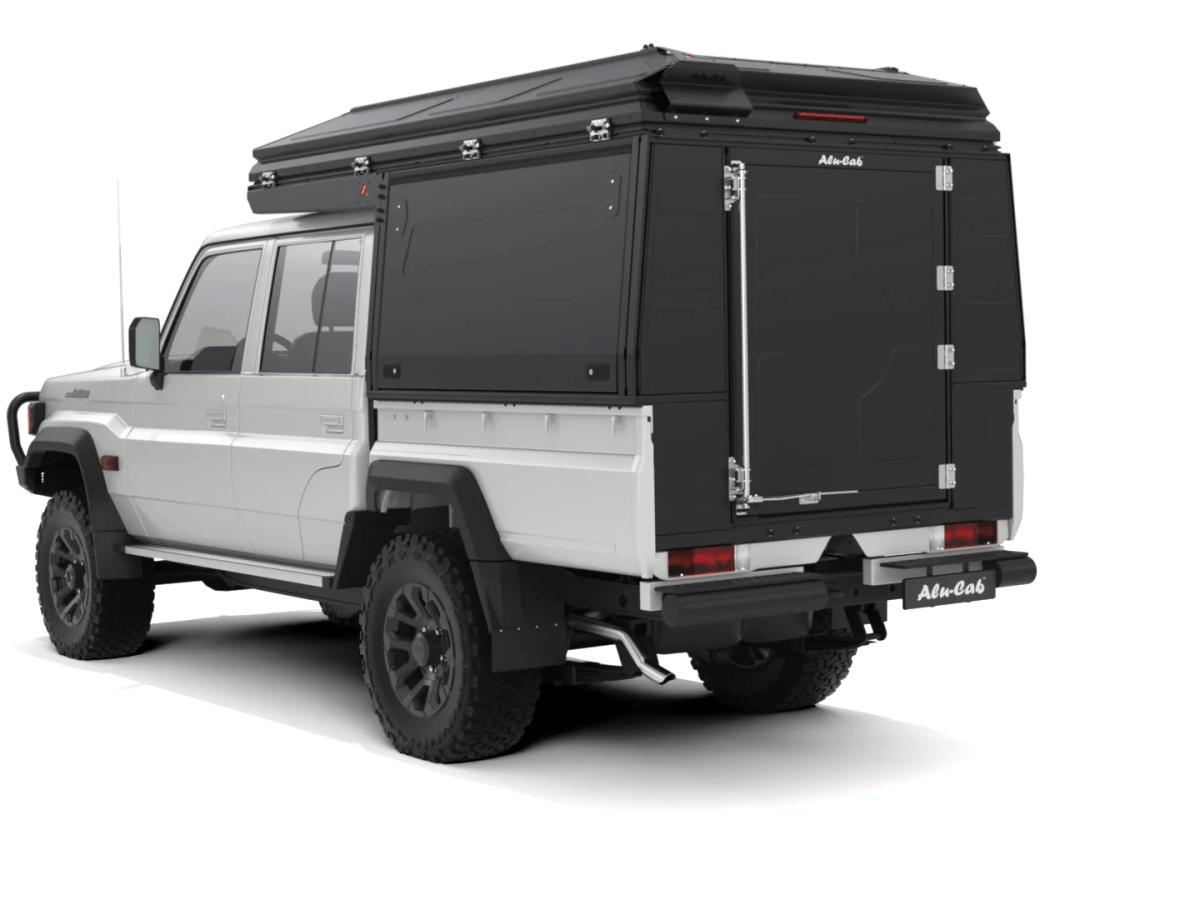 ModCAP Family Ready to Adventure - Land Cruiser